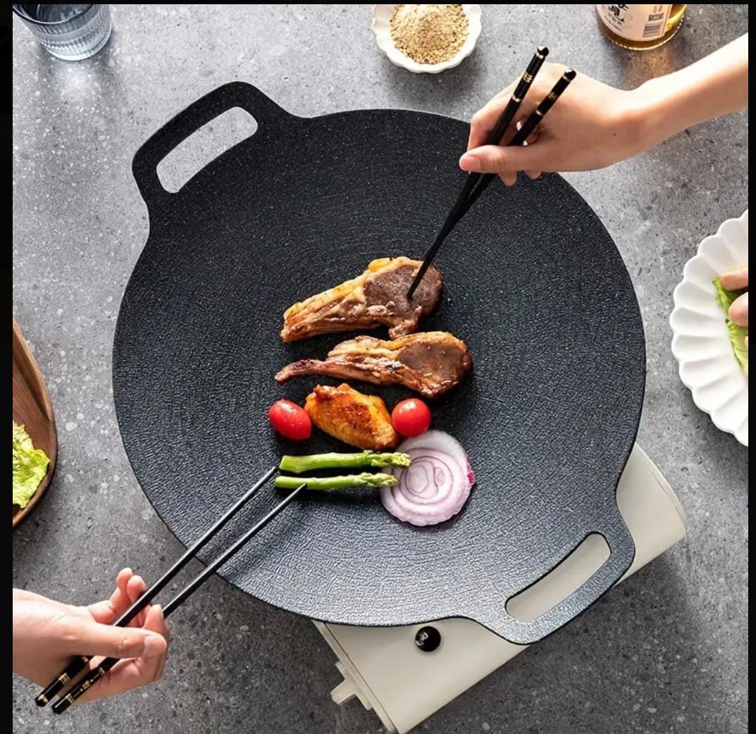 Ultimate Nonstick Cast Iron Griddle with Dual Handles – Perfect for Crepes, Tortillas, BBQ & More – Durable, Stylish Round Pan for Everyday Cooking Adventures